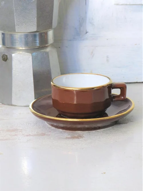 Franse bistro kop en schotel  bruin/ goud