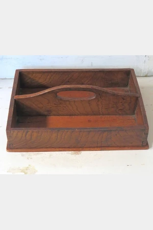 Antieke houten bestekbak met greep