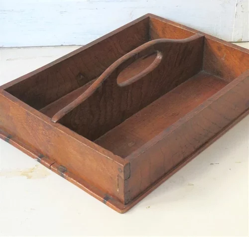 Antieke houten bestekbak met greep