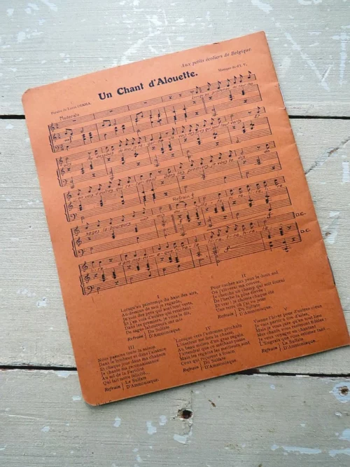 Frans schrift "Un Chant d'Alouette"