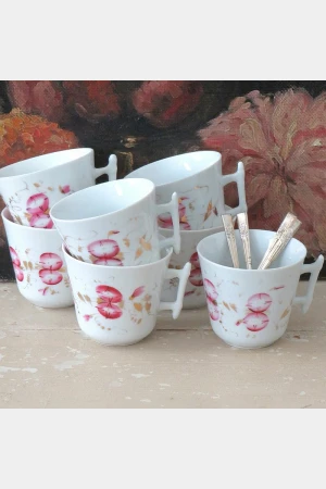 Antieke Franse chocoladekop “Bloemen”