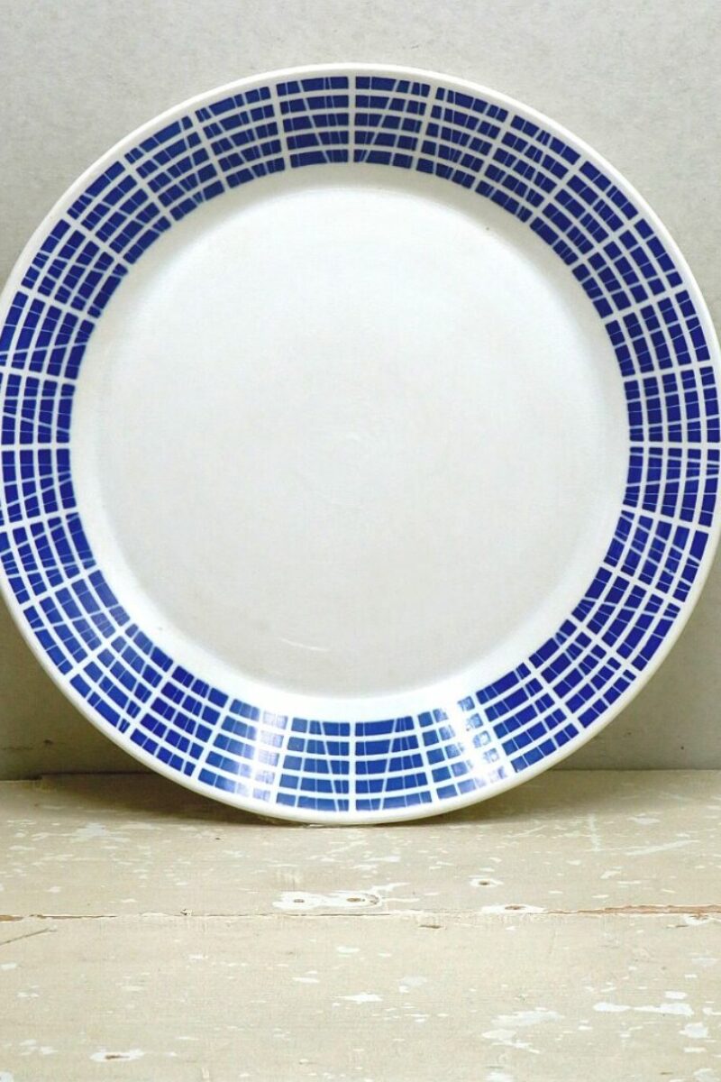 Oude ronde schaal Boch Vedette “Blauwe rand”