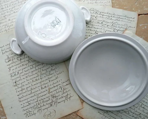 Oude Franse dekschaal met  deksel   - MDL/ Hamage " Edmond "
