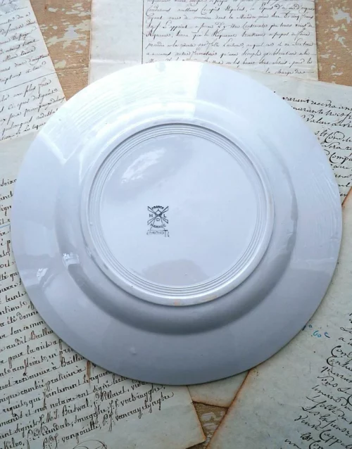 Oude Franse ronde schaal- MDL/ Hamage " Edmond "