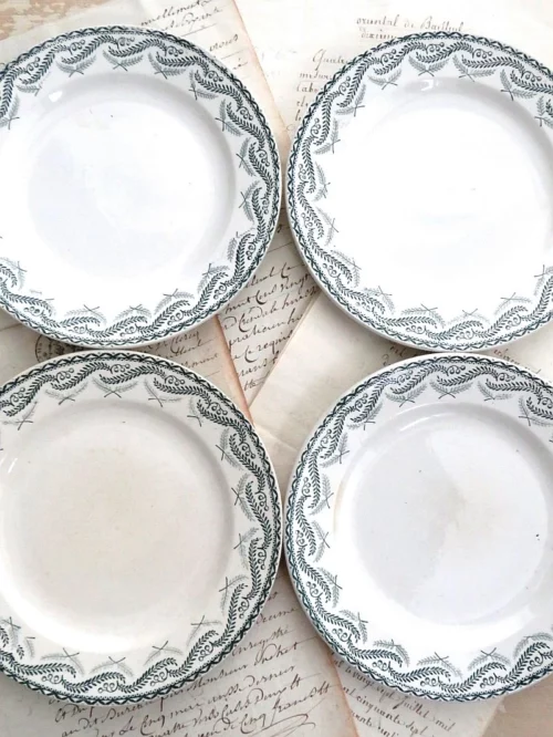 Oude Franse dessertbordjes – St. Amand “Rejane”