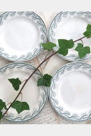 Oude Franse dessertbordjes – St. Amand “Rejane”