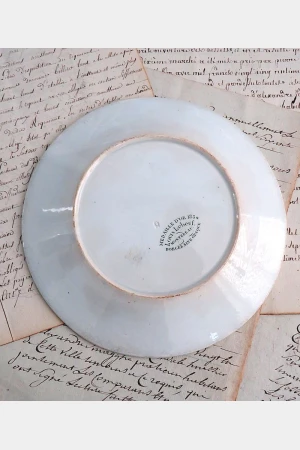 Antiek Frans bordje  Louis Lebeuf - Montereau 1834  "Rozen"
