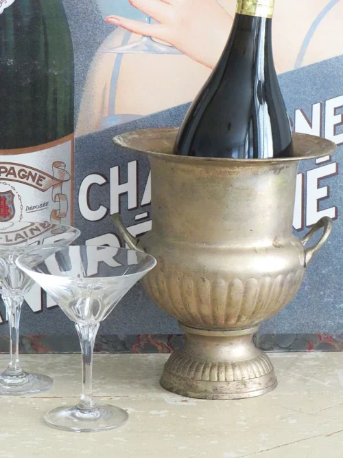 Oude verzilverde wijn-/ champagnekoeler