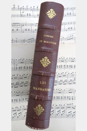 Oud Frans boek “Simone de Bouvoir – Les Mandarins”