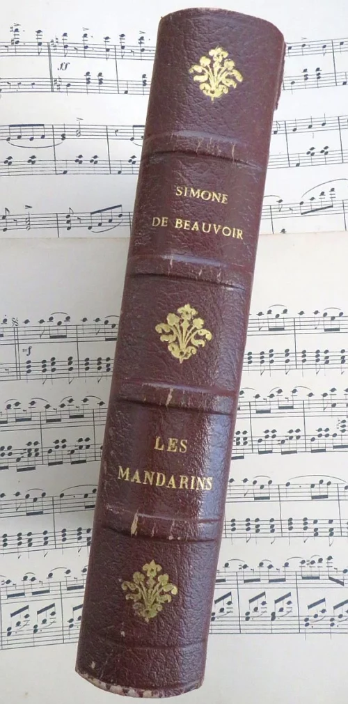 Oud Frans boek “Simone de Bouvoir – Les Mandarins”