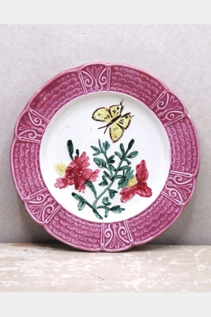 Oud Frans barbotine bordje "Vlinder & Bloemen"