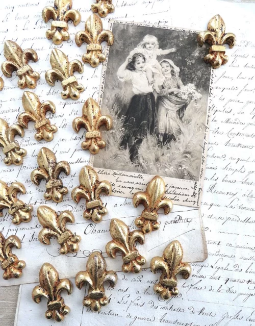 Gietijzeren ornamentje “Lys de France” G