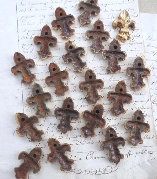 Gietijzeren ornamentje “Lys de France” G