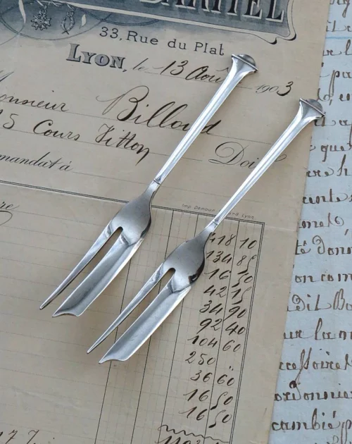 2 Vorkjes  Harrison Bros & Howson Alpha Silver Plate