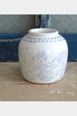 Oude gemberpot wit/ blauw