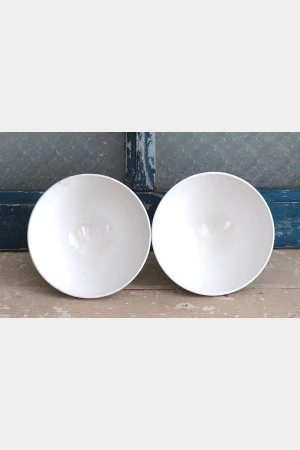 Set (2 st.) Handbeschilderde Franse spoelkommen Sareguemines "Sunny"