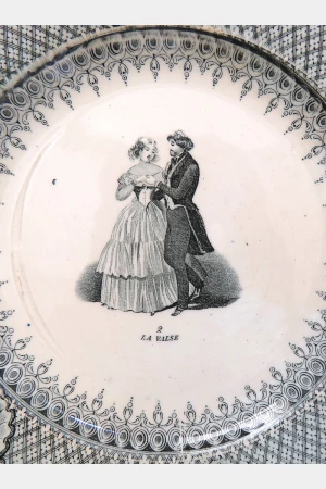Antiek Frans bordje  Creil et Montereau "La Polka - La Valse"