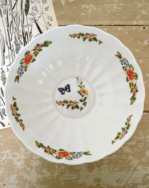 Engelse kom Aynsley " Cottage Garden" Bone China