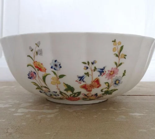 Engelse kom Aynsley " Cottage Garden" Bone China