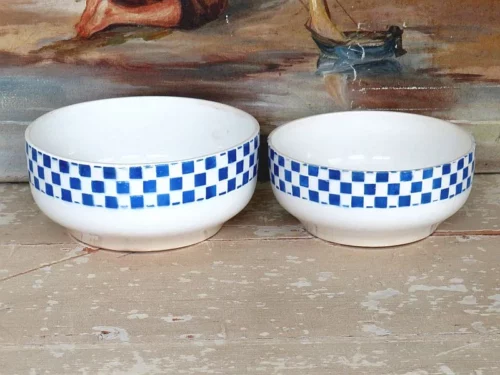 Set  oude schalen Nimy blauw/ wit geruit
