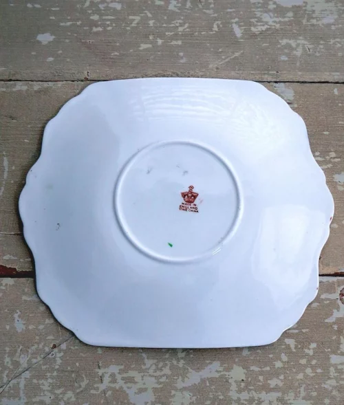 7- Delig gebaksstel/ bordenset “Carlisle Ware” Burgess Bros Longton