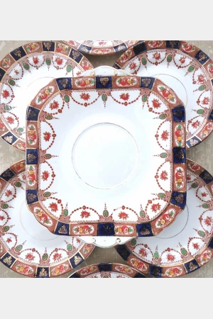 7- Delig gebaksstel/ bordenset “Carlisle Ware” Burgess Bros Longton