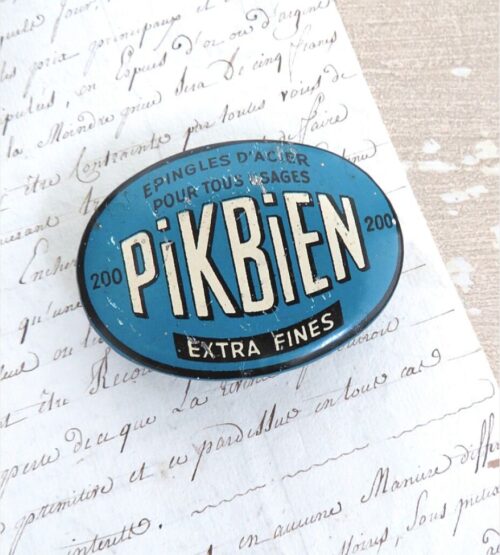 Oud naaldenblikje "PikBien"