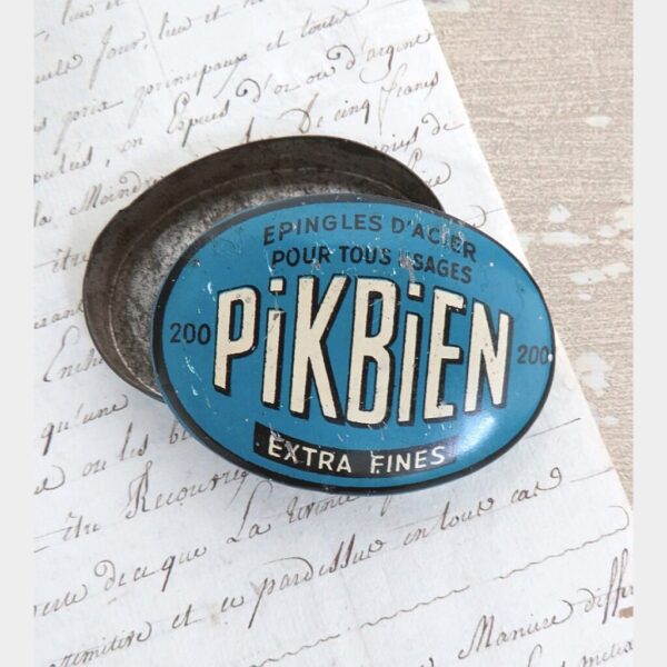 Oud naaldenblikje "PikBien"