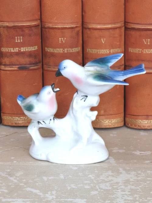 Oud porseleinen beeldje "vogeltjes"