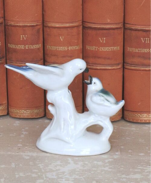Oud porseleinen beeldje "vogeltjes"