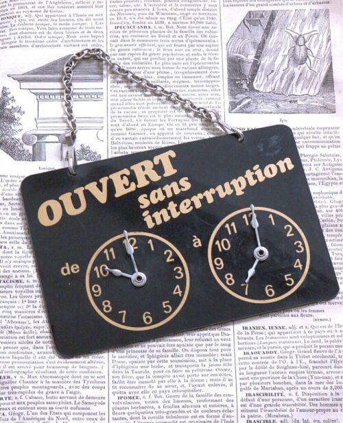 Frans vintage café-/winkelbordje "Ouvert sans interruption"