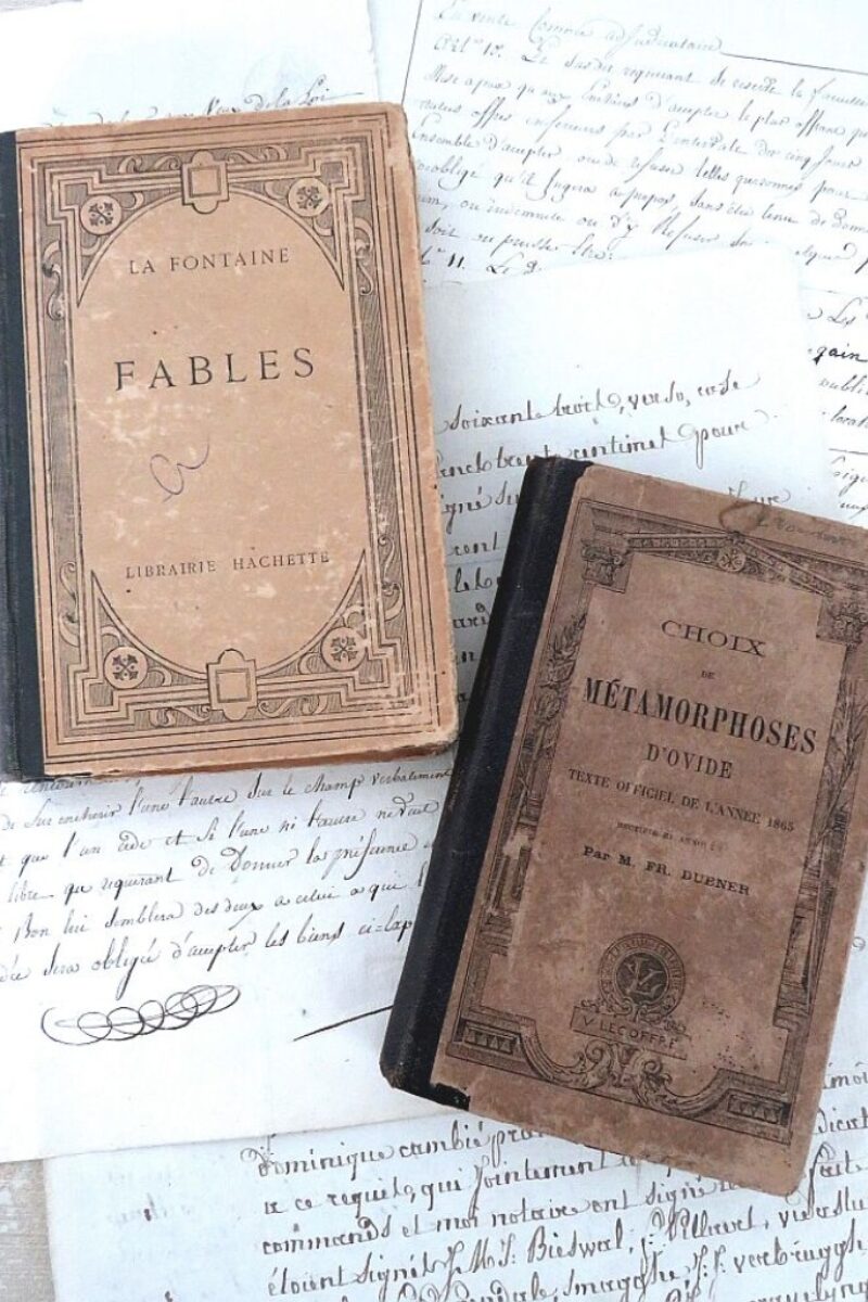 2 Antieke Franse boekjes "Fables La Fontaine & Choix de Métamorphoses d'Ovide1896"