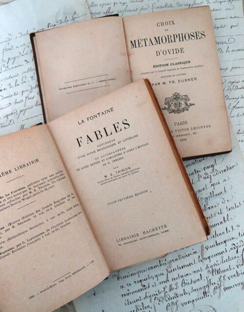 2 Antieke Franse boekjes "Fables La Fontaine & Choix de Métamorphoses d'Ovide1896"