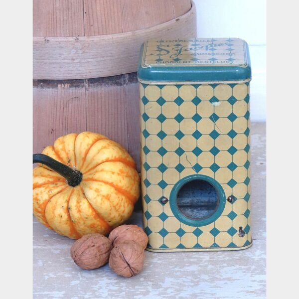 Oud vensterblik "Confiserie St. Jacques"