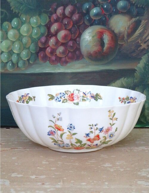 Engelse koekjesschaal Aynsley ” Cottage Garden” Bone China