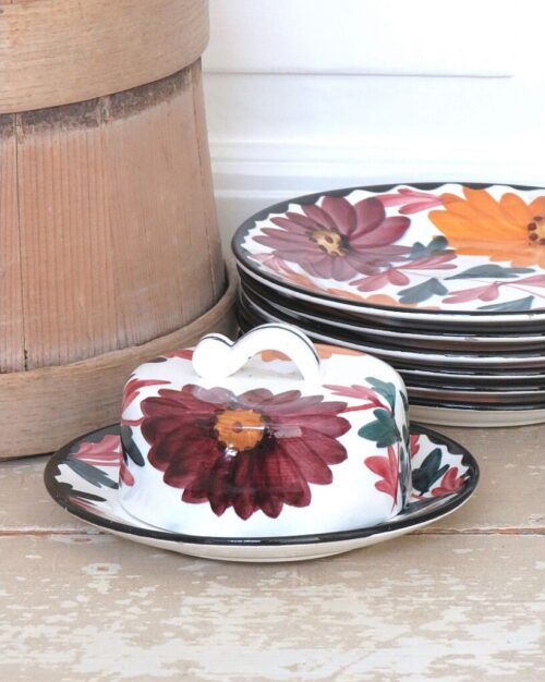 Boterstolp  Majolica Schramberg "Herfstbloemen"