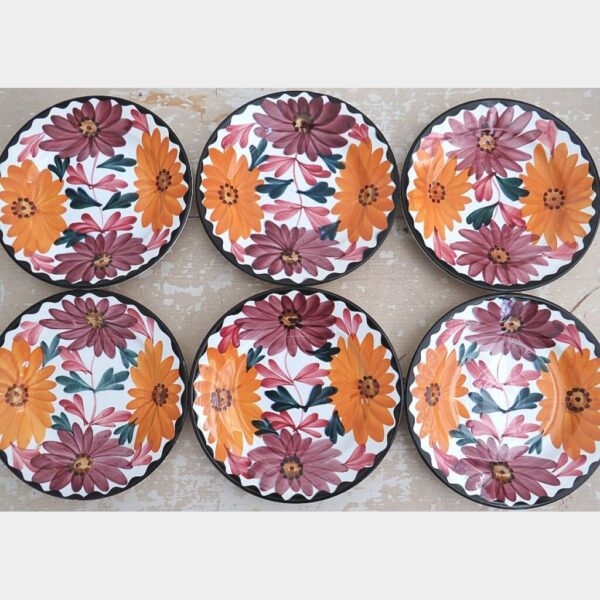 Handbeschilderd bordje (19,5cm) Majolica Schramberg "Herfstbloemen"