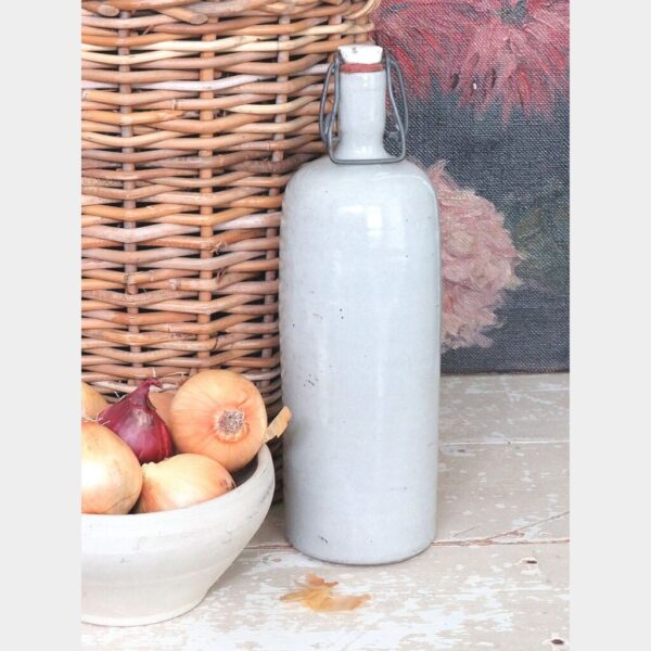 Oude Franse gress fles/ kruik