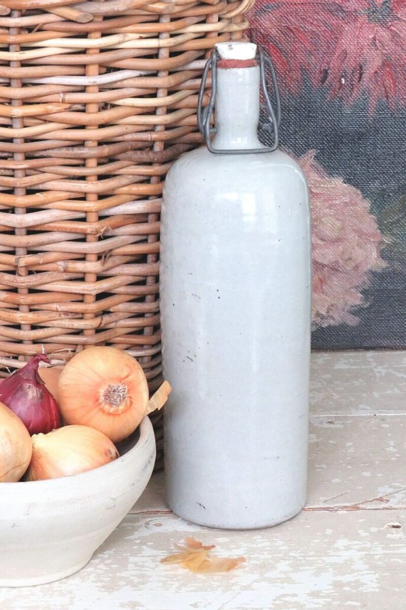 Oude Franse gress fles/ kruik