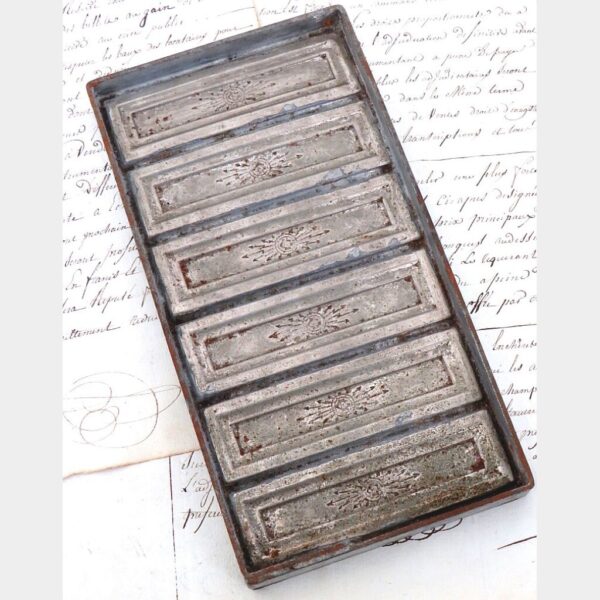Oude chocolade vorm Anton Reiche No. 070 P "6 Repen"