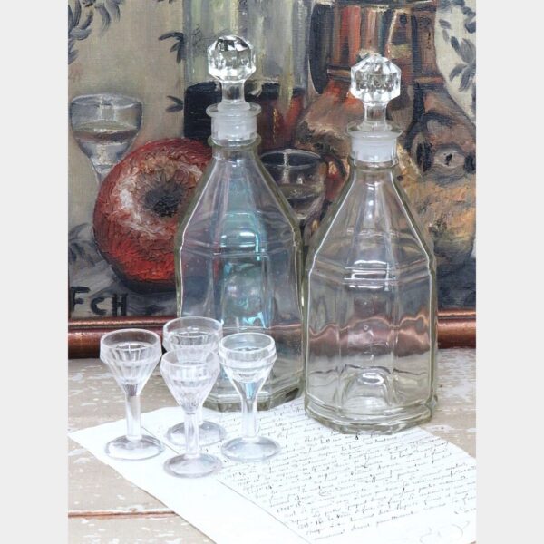 Set oude flessen/ karaffen