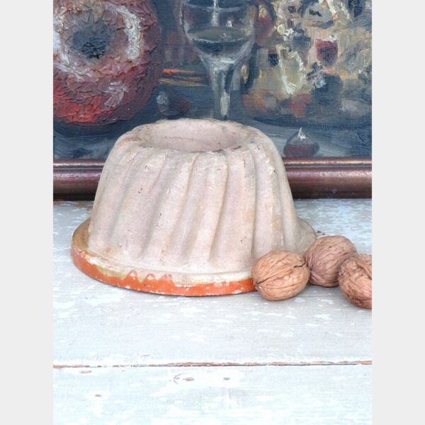 Antieke Franse bakvorm/ puddingvorm