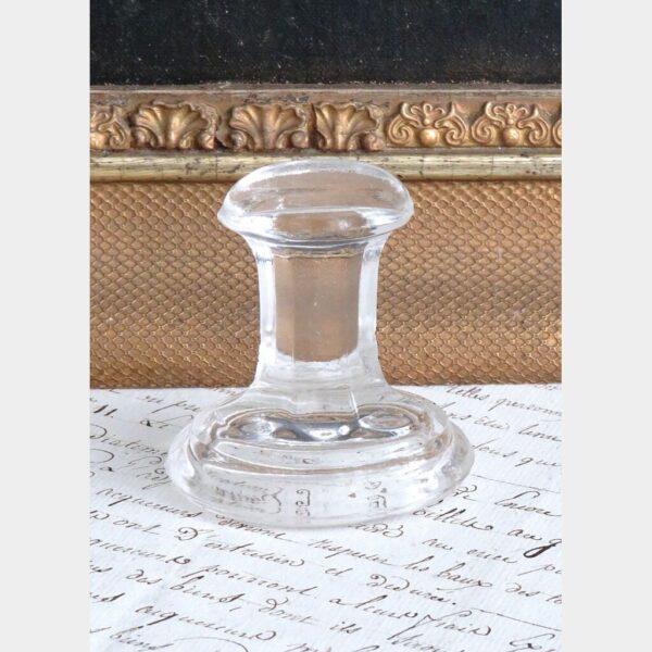 Oud etalagemateriaal – glas 1