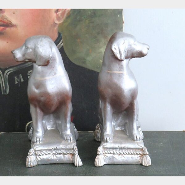 Set (2)oude hondenbeelden