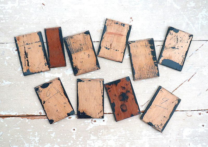 Oude nummerbordjes (0 t/m 9) - Psalmenbord