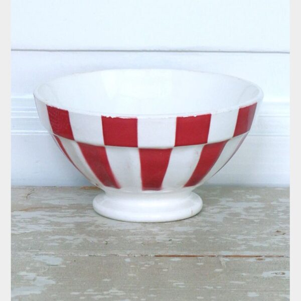 Oude Franse spoelkom Digon-Rood