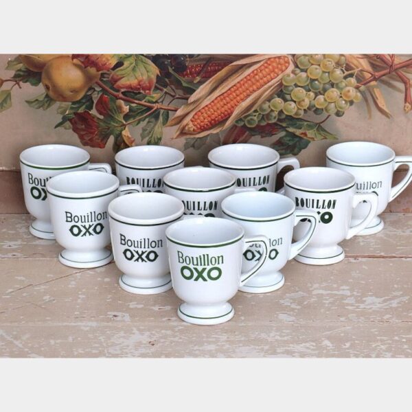 Set ( 10 st.) oude soep-/ bouillon bekers " Compagnie Liebig/ Bouillon Oxo"