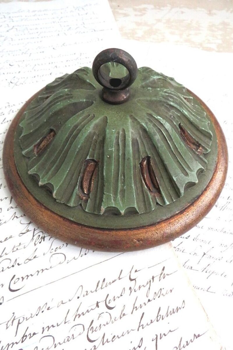 Antiek  plafondrozet