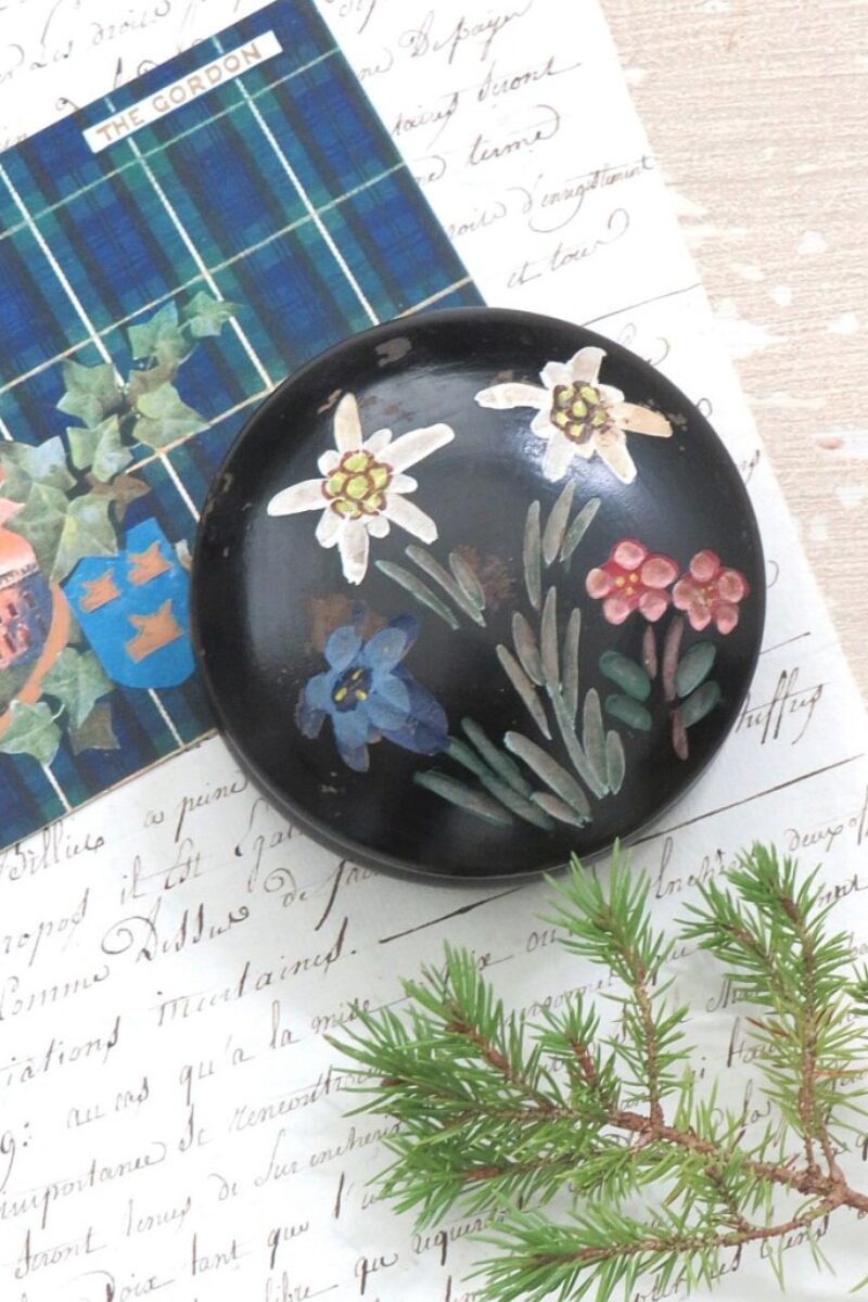 Oud houten doosje "Alpenbloemen"