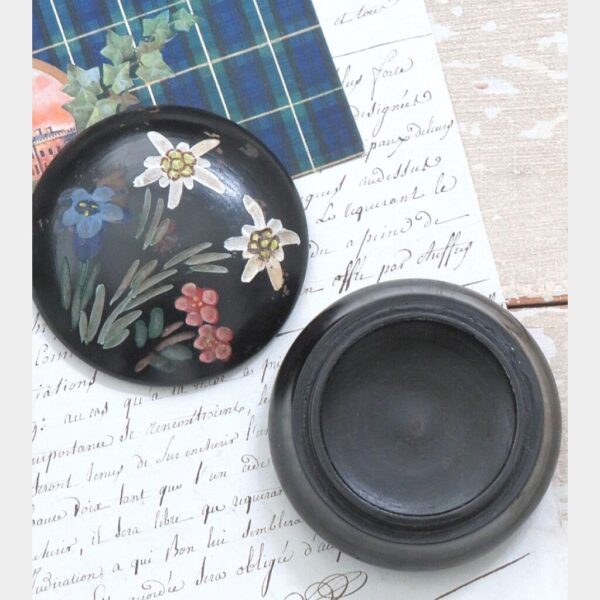 Oud houten doosje "Alpenbloemen"